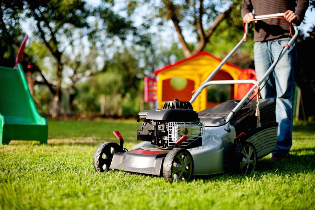 Mowing Tips from the Pros